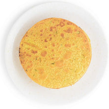 Load image into Gallery viewer, Home Delite Healthy Food Snacks Soya Garlic Khakhra Garlic flavoured soya cracker
